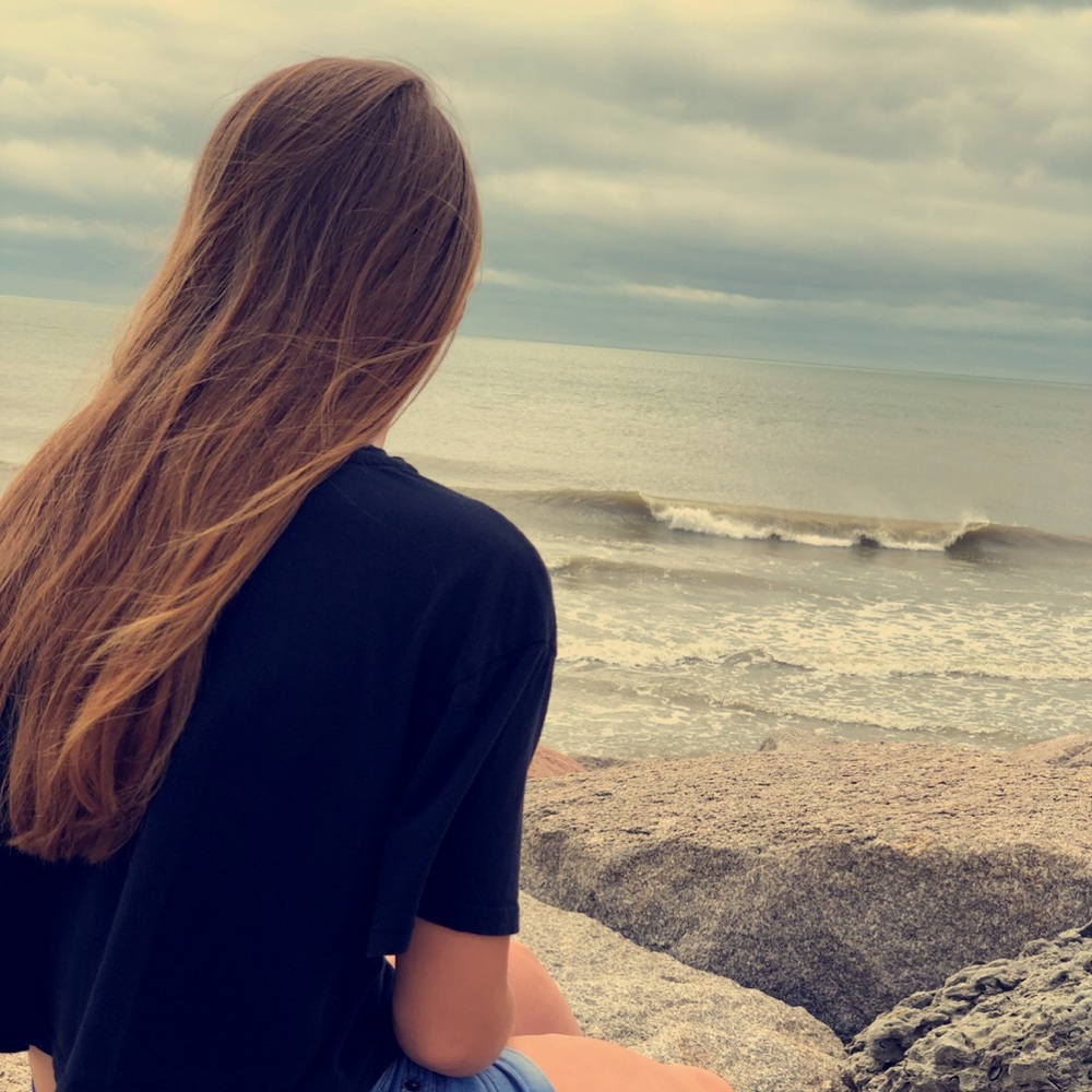 Meet your Posher, Abigail